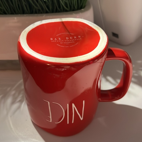 Rae Dunn Christmas Mug - Picture 3 of 3